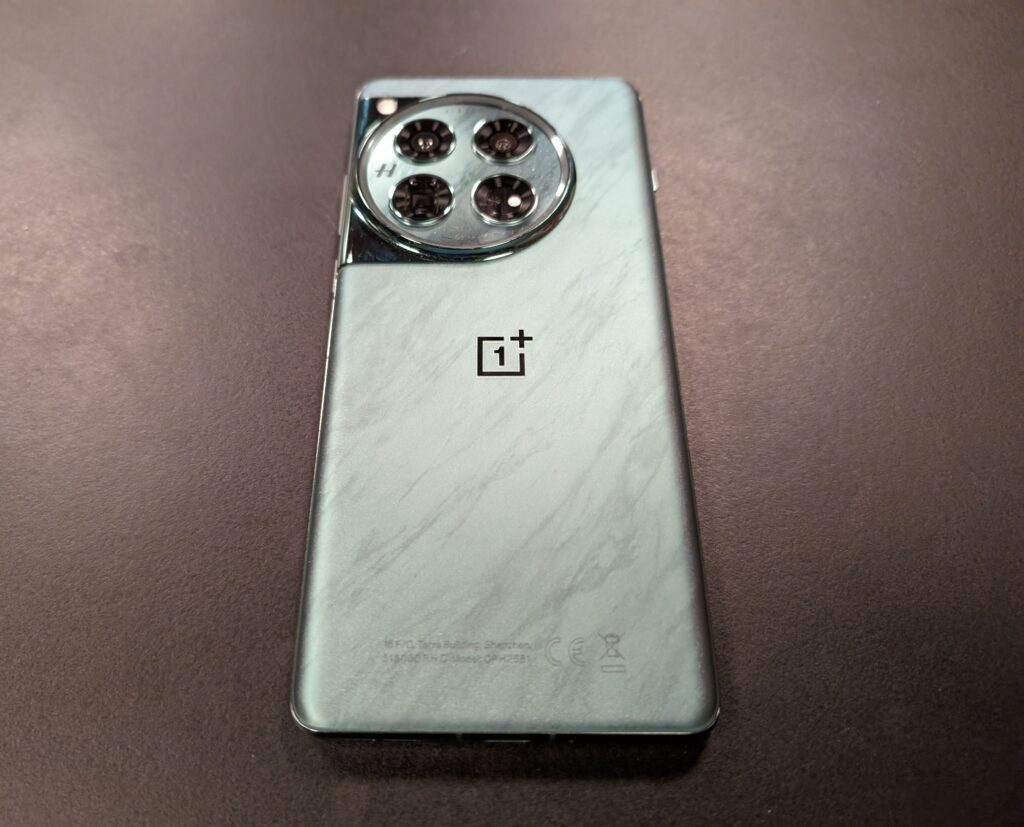 Oneplus 12 dansk anmeldelse
