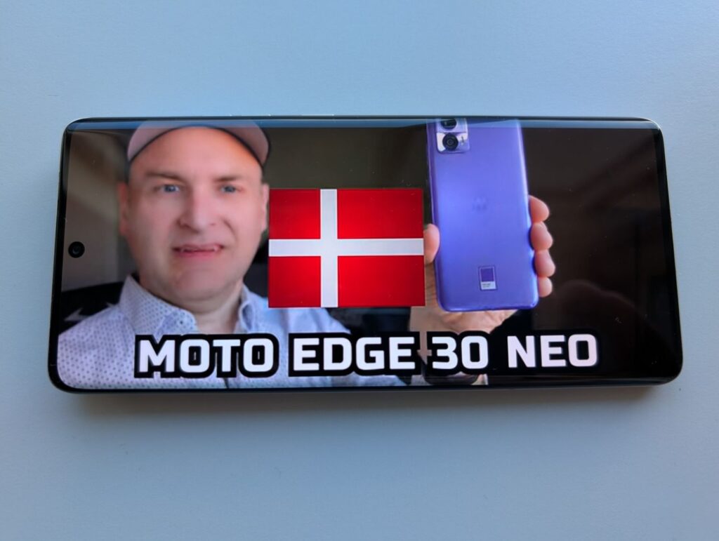 Motorola Edge 50 Ultra - Pantone certificeret skærm