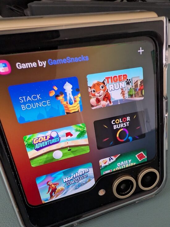 Samsung Z Flip 6 Coverskærmspil