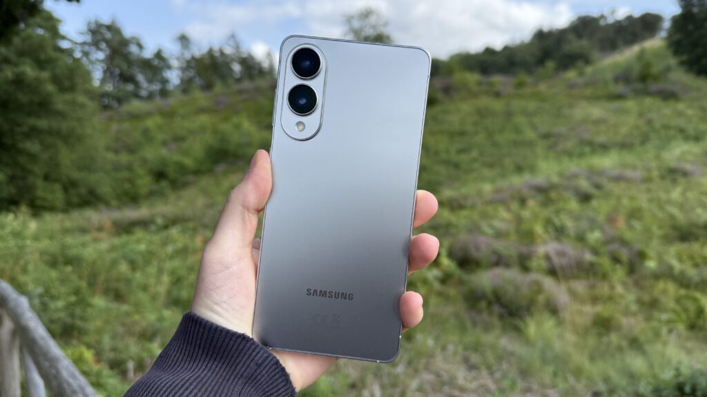 Samsung Galaxy S25 dansk anmeldelse