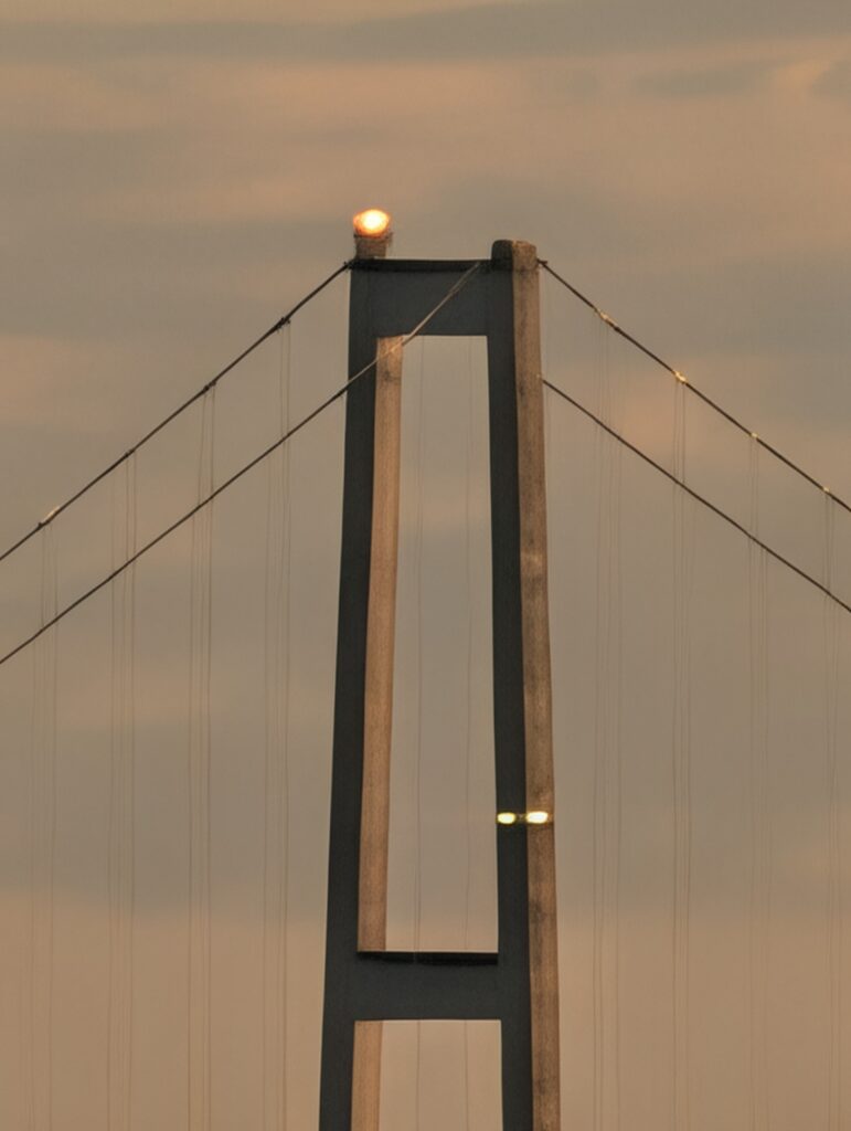 Storebæltsbroen med 100x zoom på Pixel 10 Pro