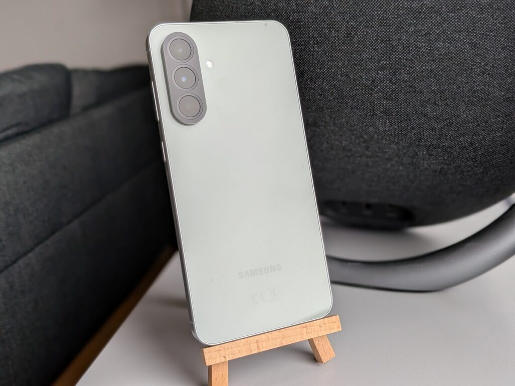 Samsung Galaxy A56 Anmeldelse - Fornuftens Stjerne