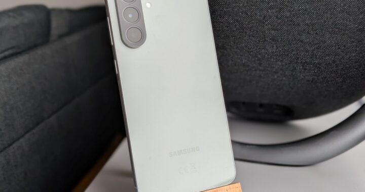 Samsung Galaxy A56 Anmeldelse - Fornuftens Stjerne