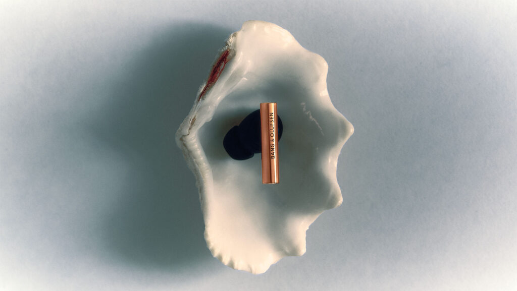 Bang og Olufsen lancerer nye earbuds til 9.000 kr. Foto: B&O