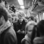 Danskerne er Nordens største skærm-kiggere: Hver anden kigger med