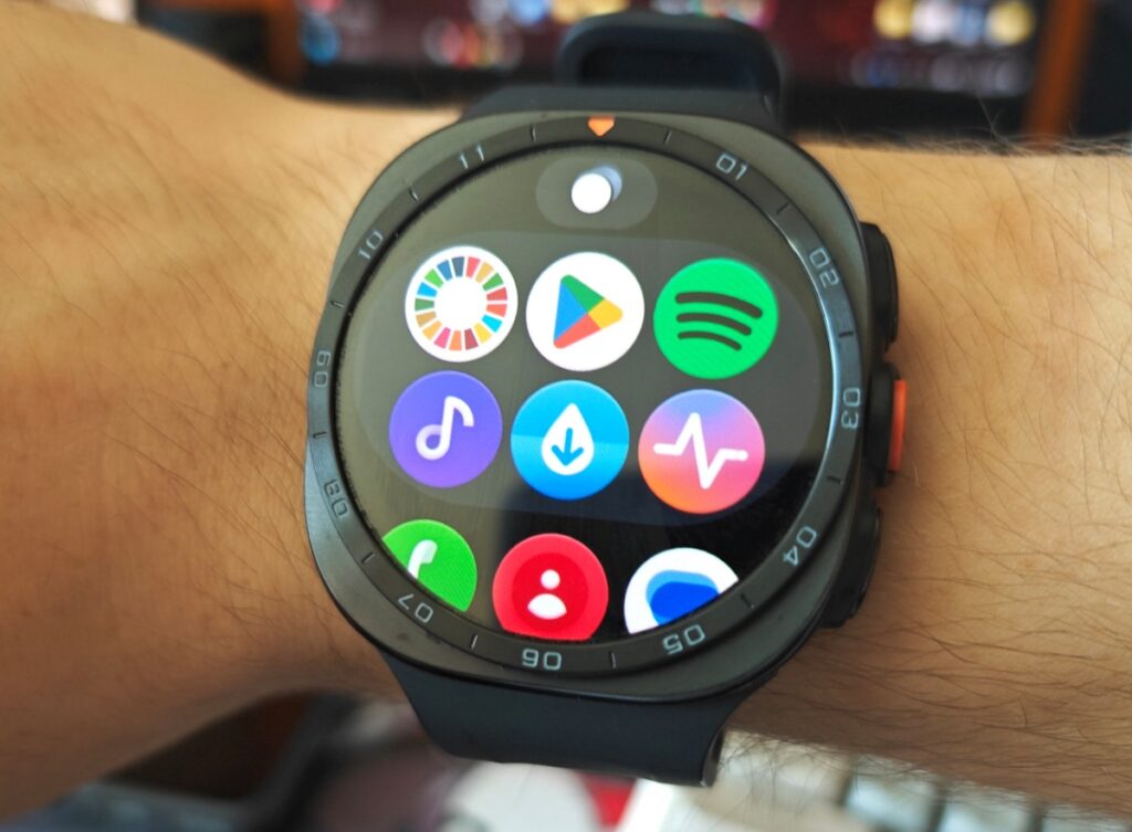 App listen på Samsung Galaxy Watch Ultra 2